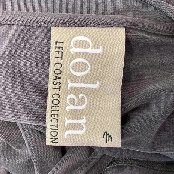 Dolan medium, gray, V-neck dress with pockets - Picture 4 of 5